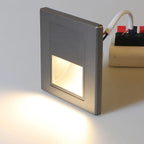 Luminária de Parede com Sensor de Movimento